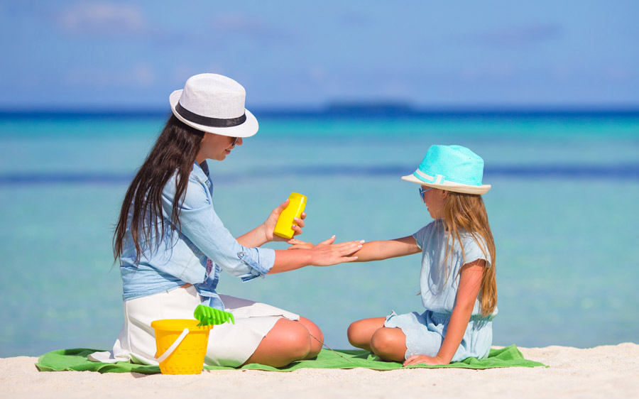 A national poll shows that parents are doing a good job keeping their kids sun safe — but there’s always room for improvement!